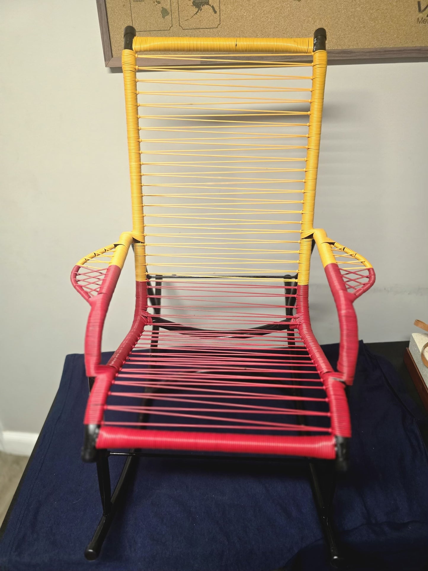 Silla mecedora para niños